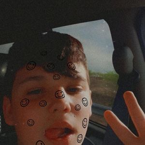 Meet your Posher, Skylar